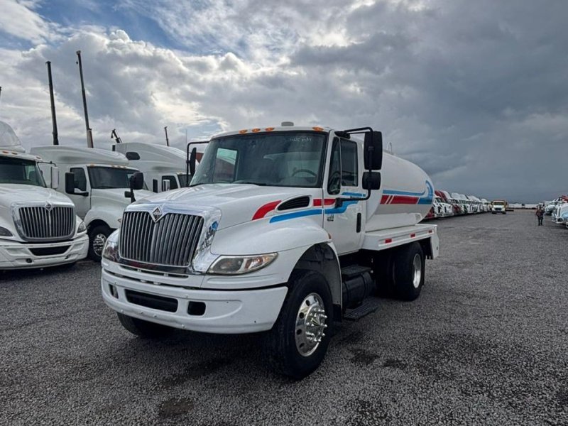 Pipa de 10 mil litros